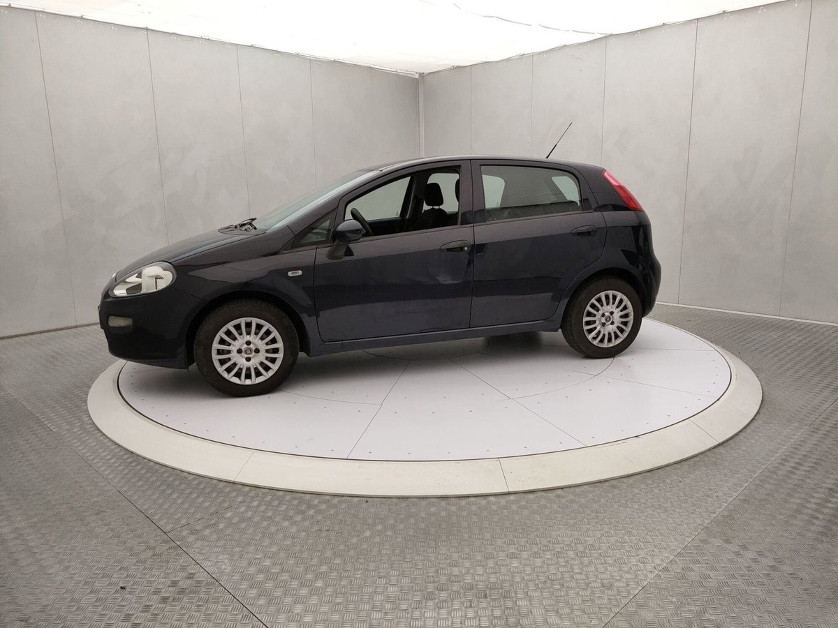 Fiat Punto 1.4 8V 5 porte Easypower Street (9)