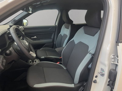 Dacia Duster 1.2 mild hybrid Extreme 140cv (11)