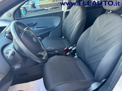 Lancia Ypsilon 1.0 FireFly 5 porte S&S Hybrid Gold Plus (14)