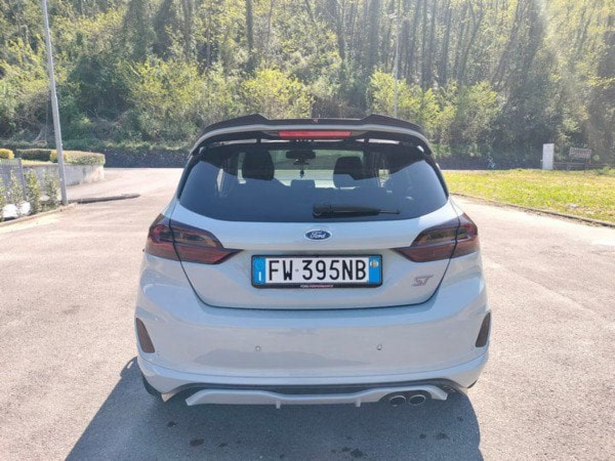 Ford Fiesta 1.5 Ecoboost 200 CV 5 porte ST (7)