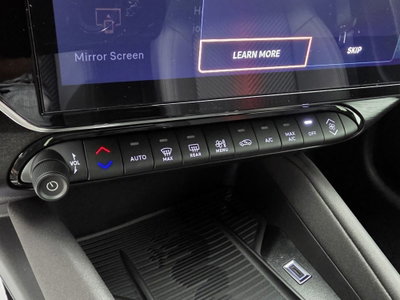Alfa Romeo Junior 1.2 ibrida Ti 145cv edct6 (19)