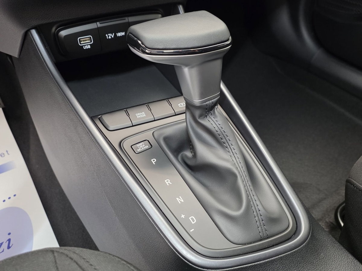 Hyundai i20 1.0 t-gdi Connectline 90cv dct (11)