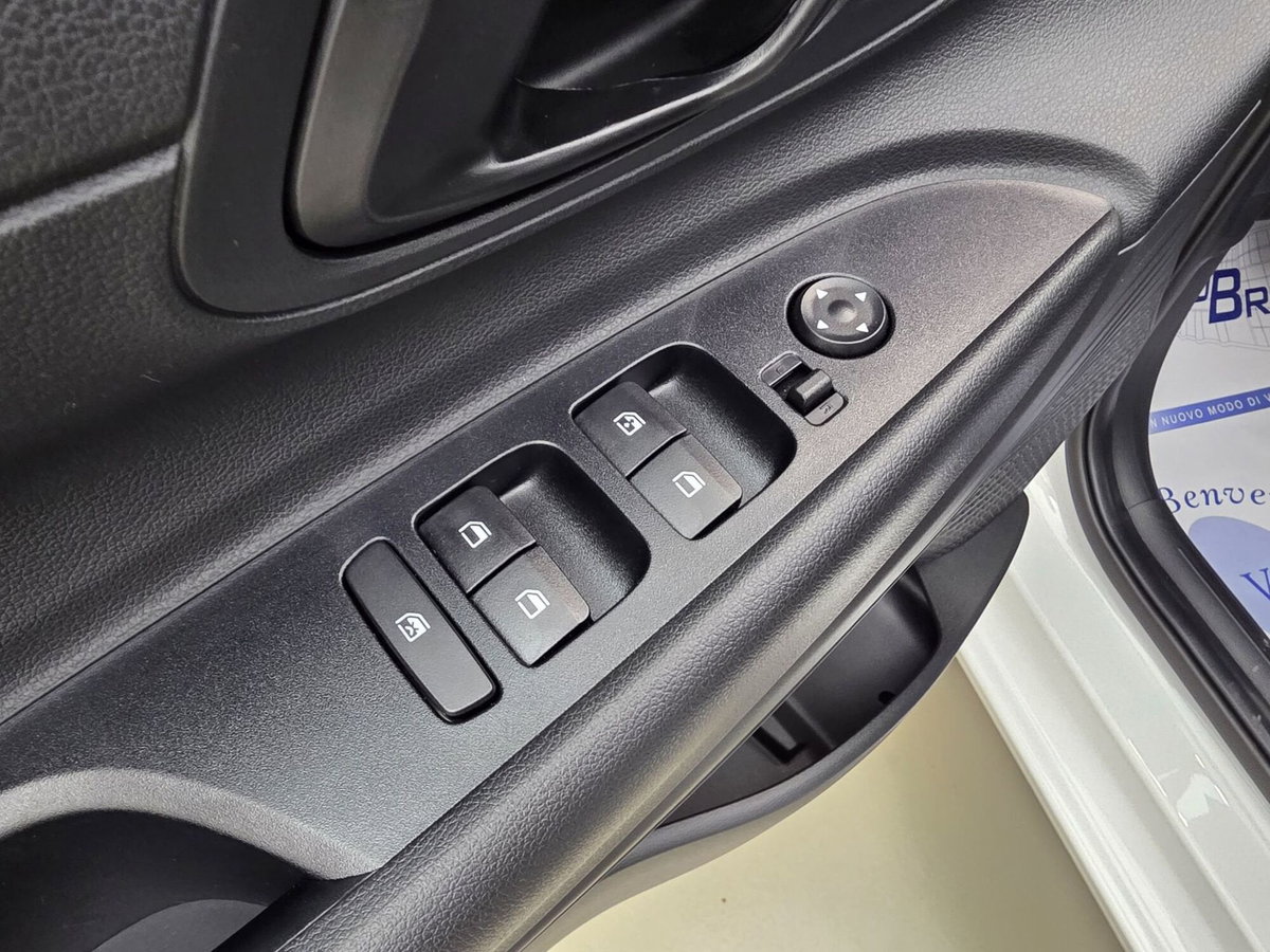 Hyundai i20 1.0 t-gdi Connectline 90cv dct (14)