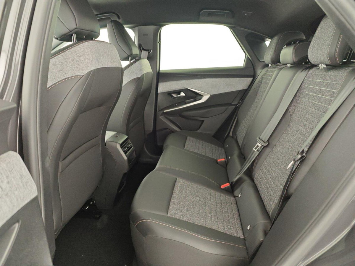 Peugeot 3008 1.2 hybrid Allure Business 145cv e-dcs6 (13)