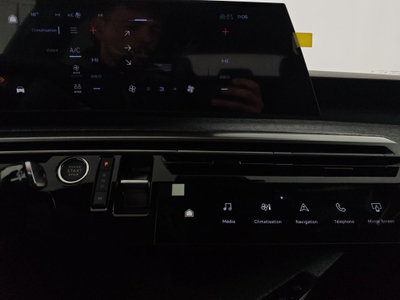 Peugeot 3008 1.2 hybrid Allure Business 145cv e-dcs6 (18)