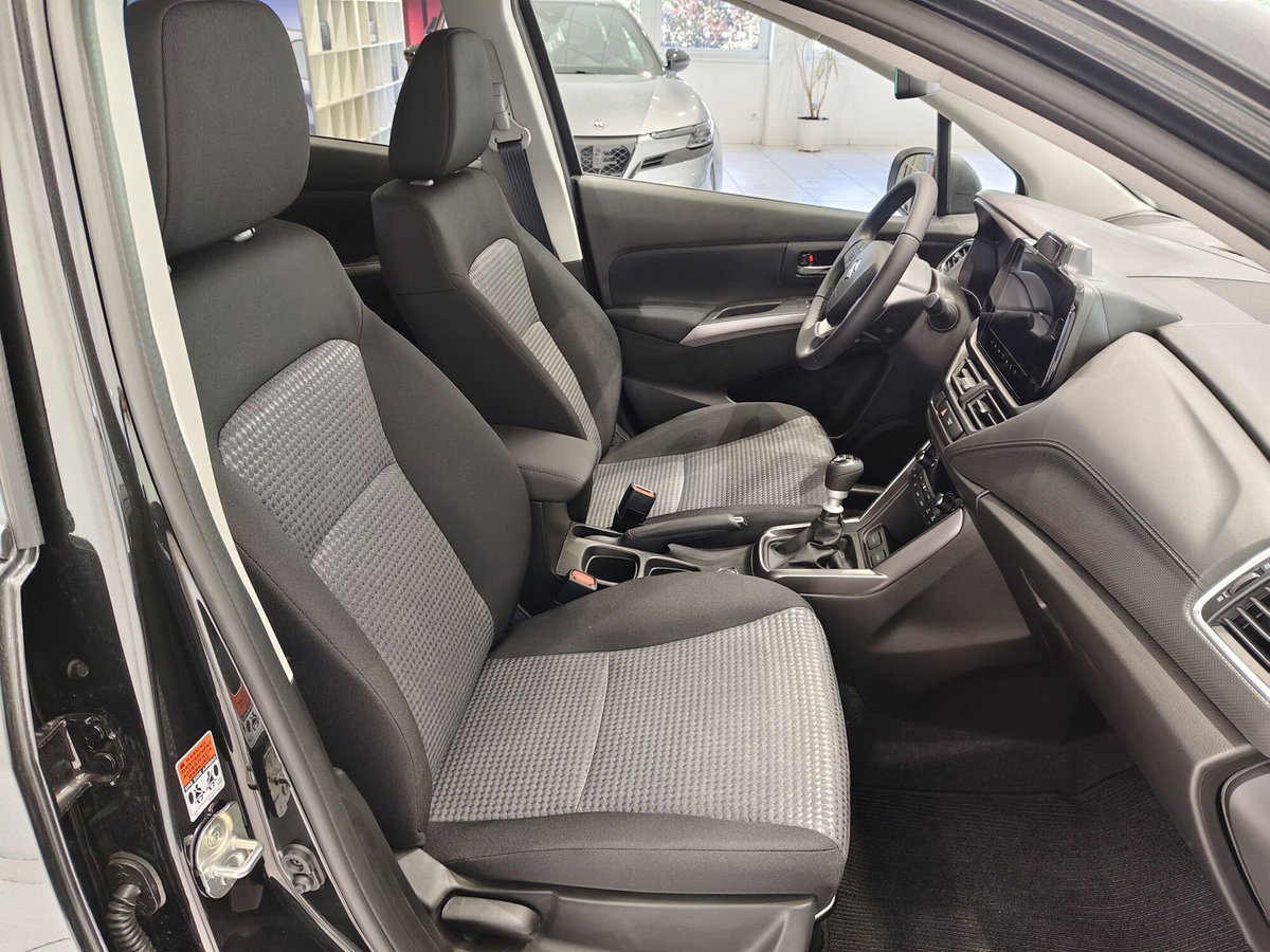 Suzuki S-Cross 1.4 Hybrid 4WD AllGrip A/T Starview (4)