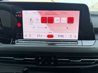 Volkswagen Golf 2.0 TSI GTI DSG (11)