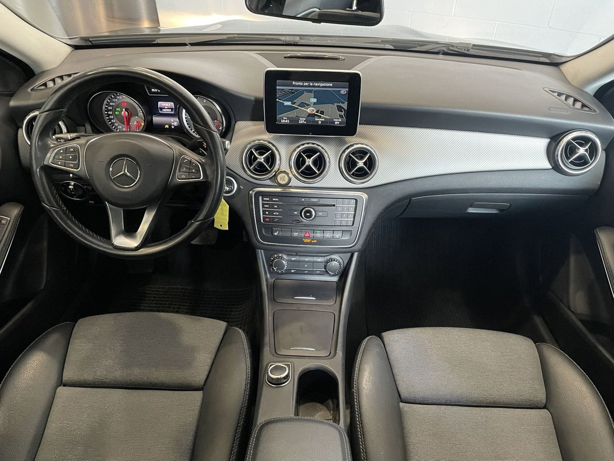 Mercedes-Benz GLA SUV 220 d Automatic Executive (10)