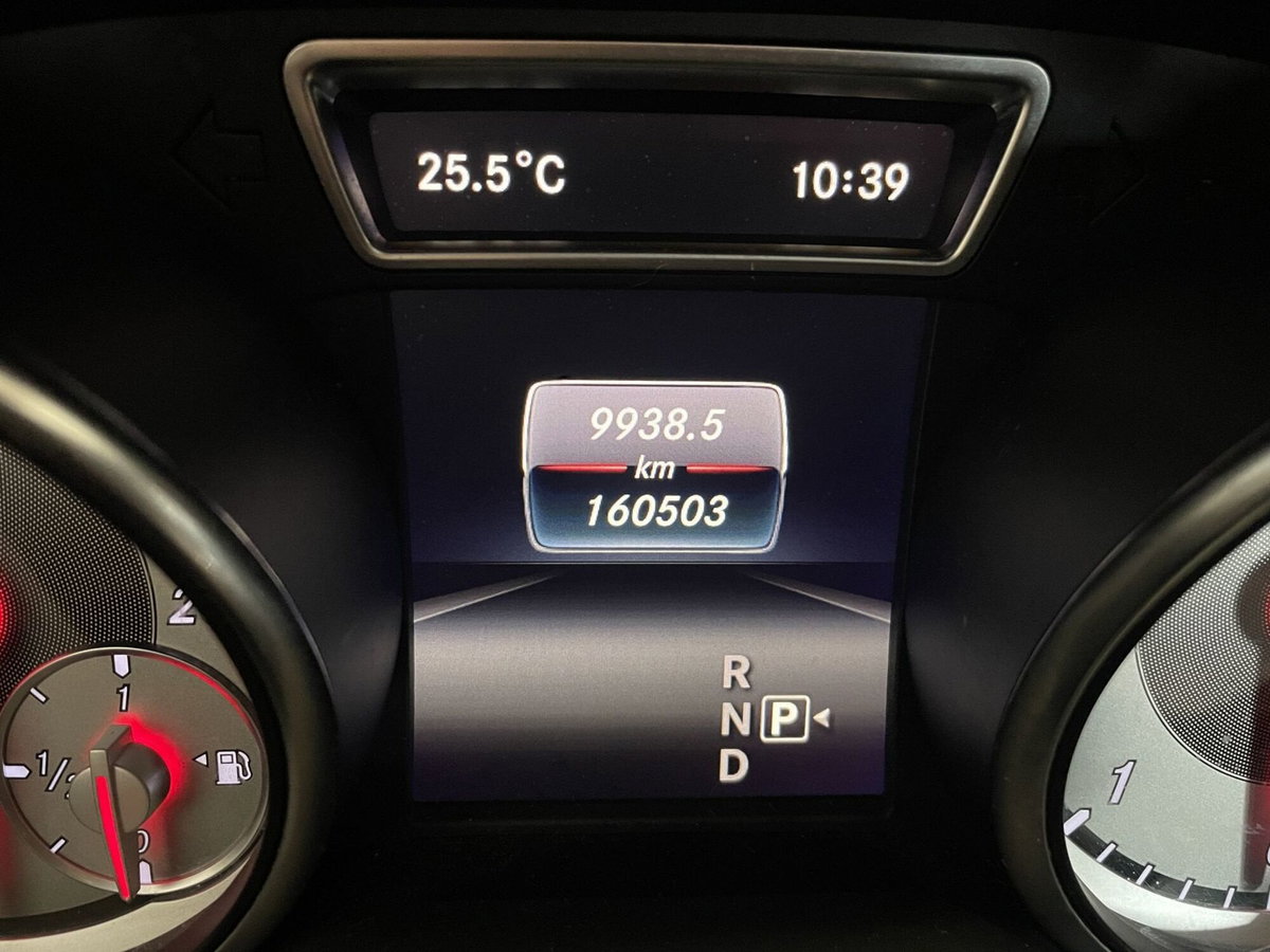 Mercedes-Benz GLA SUV 220 d Automatic Executive (14)