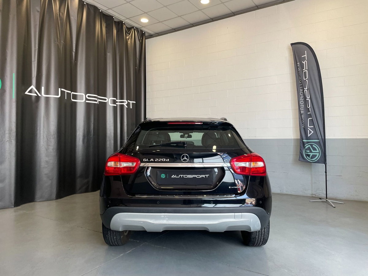 Mercedes-Benz GLA SUV 220 d Automatic Executive (5)