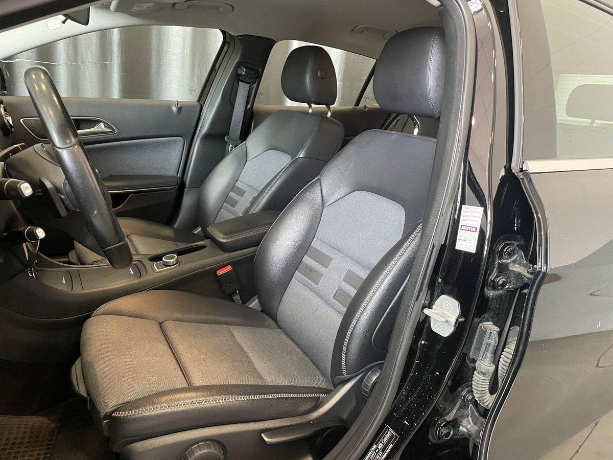 Mercedes-Benz GLA SUV 220 d Automatic Executive (7)