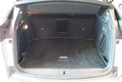 Peugeot 3008 BlueHDi 120 S&S EAT6 Crossway (15)