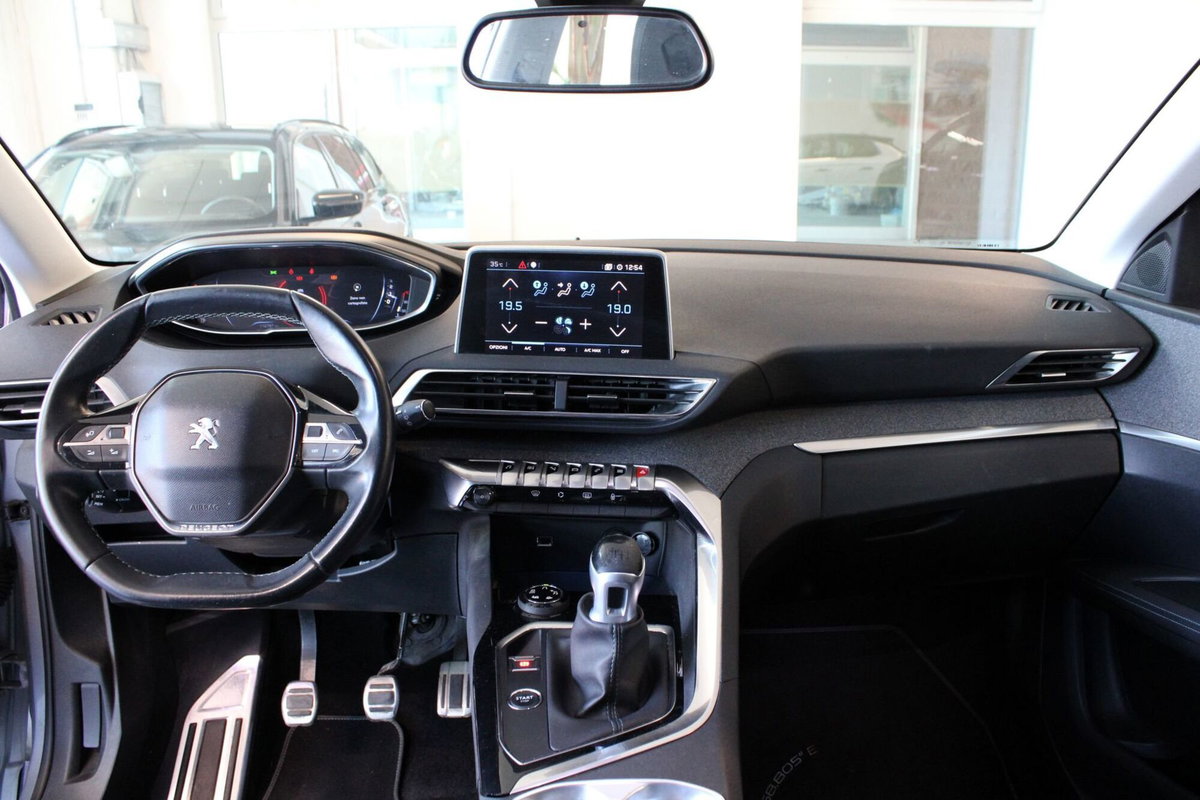 Peugeot 3008 BlueHDi 120 S&S EAT6 Crossway (8)