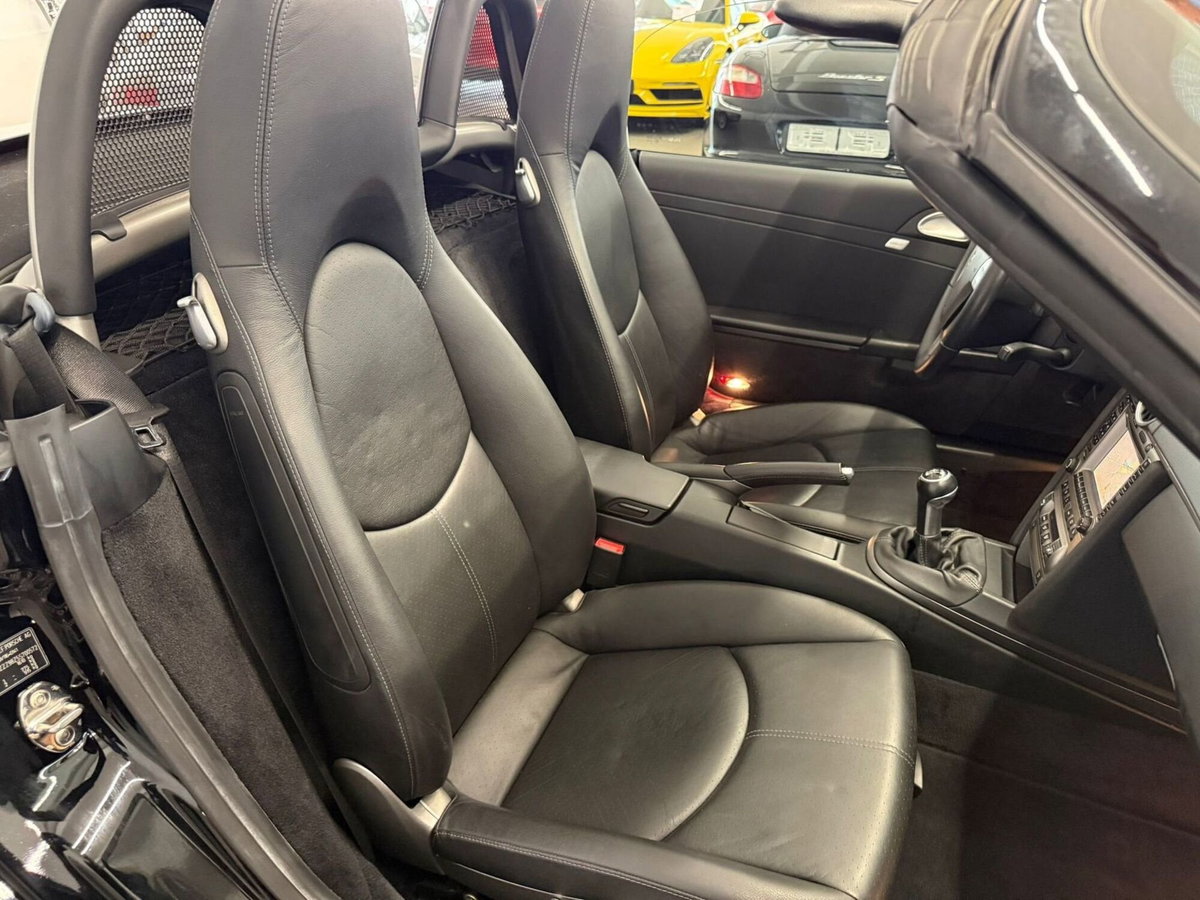 Porsche Boxster 2.7 24V (9)