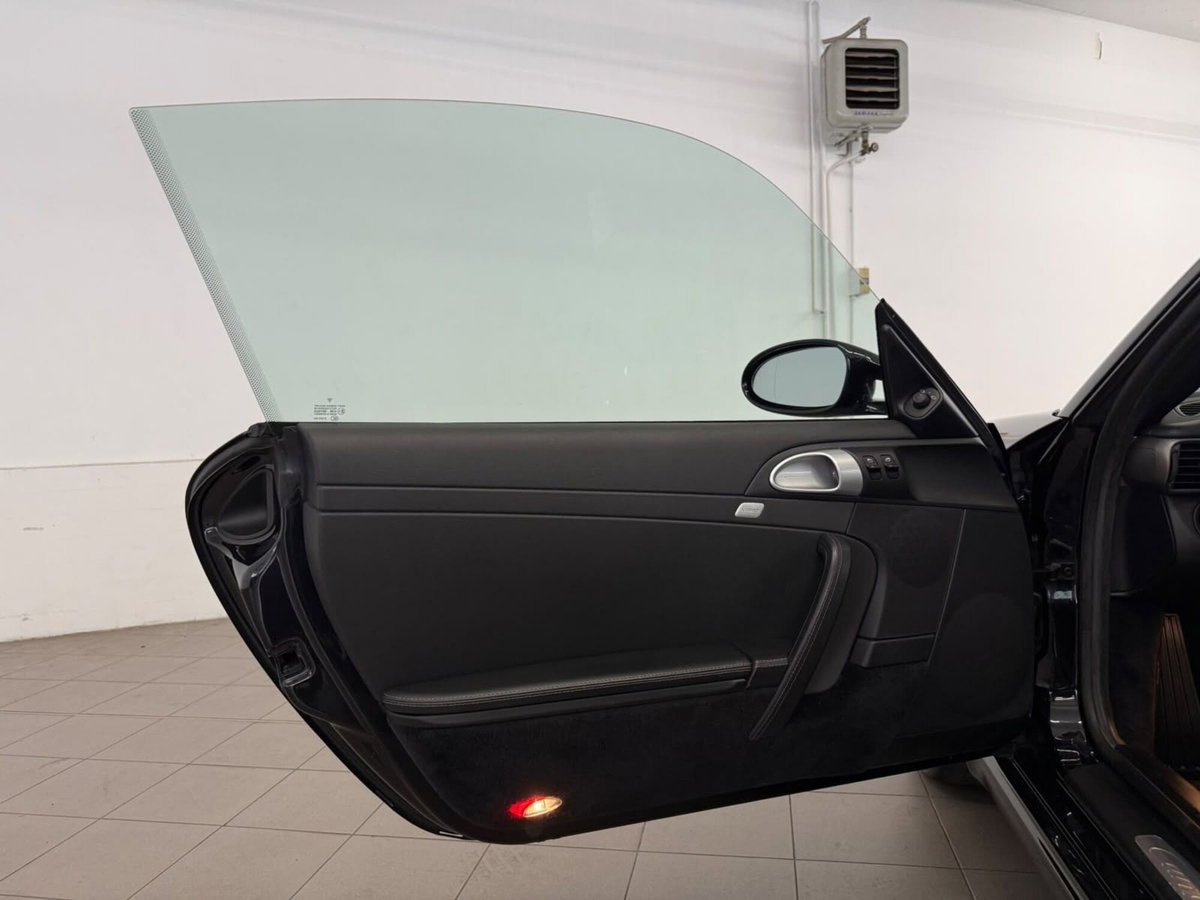 Porsche 911 Coupé Carrera 4 (10)