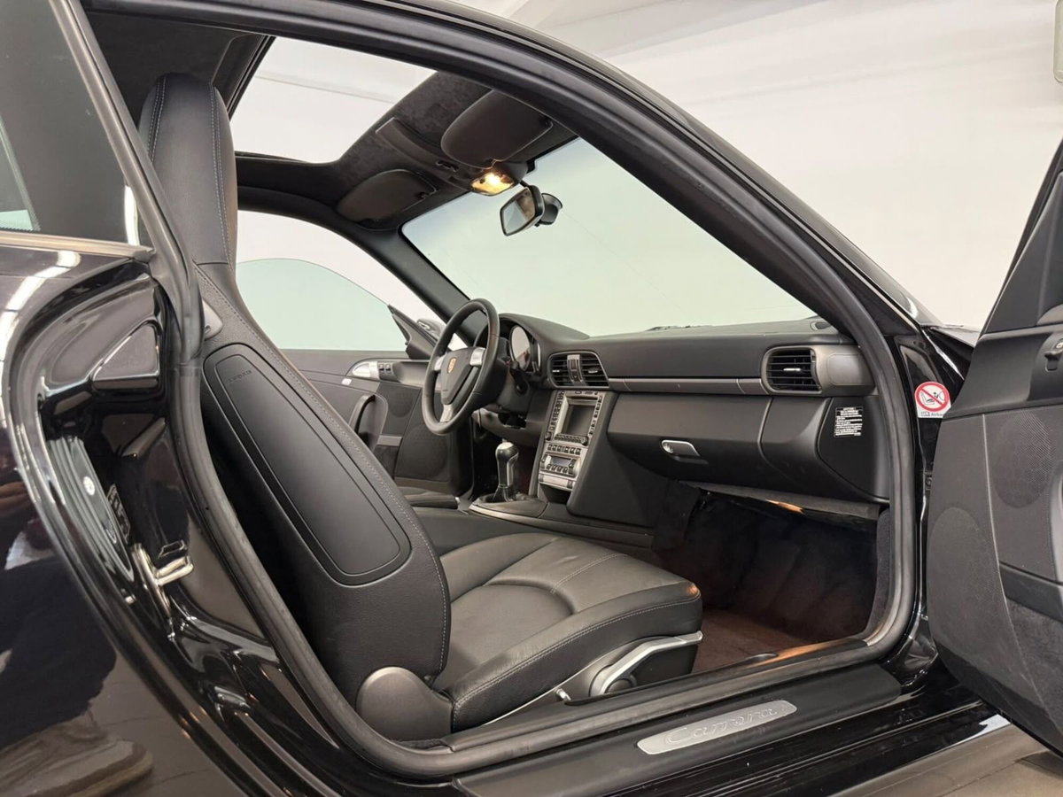 Porsche 911 Coupé Carrera 4 (11)