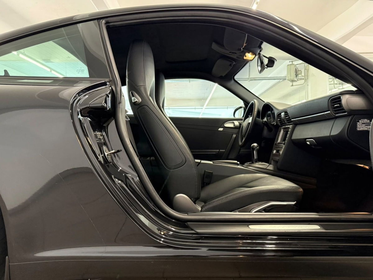 Porsche 911 Coupé Carrera 4 (13)