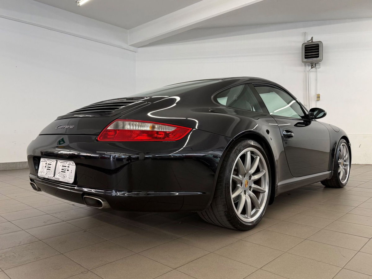 Porsche 911 Coupé Carrera 4 (4)