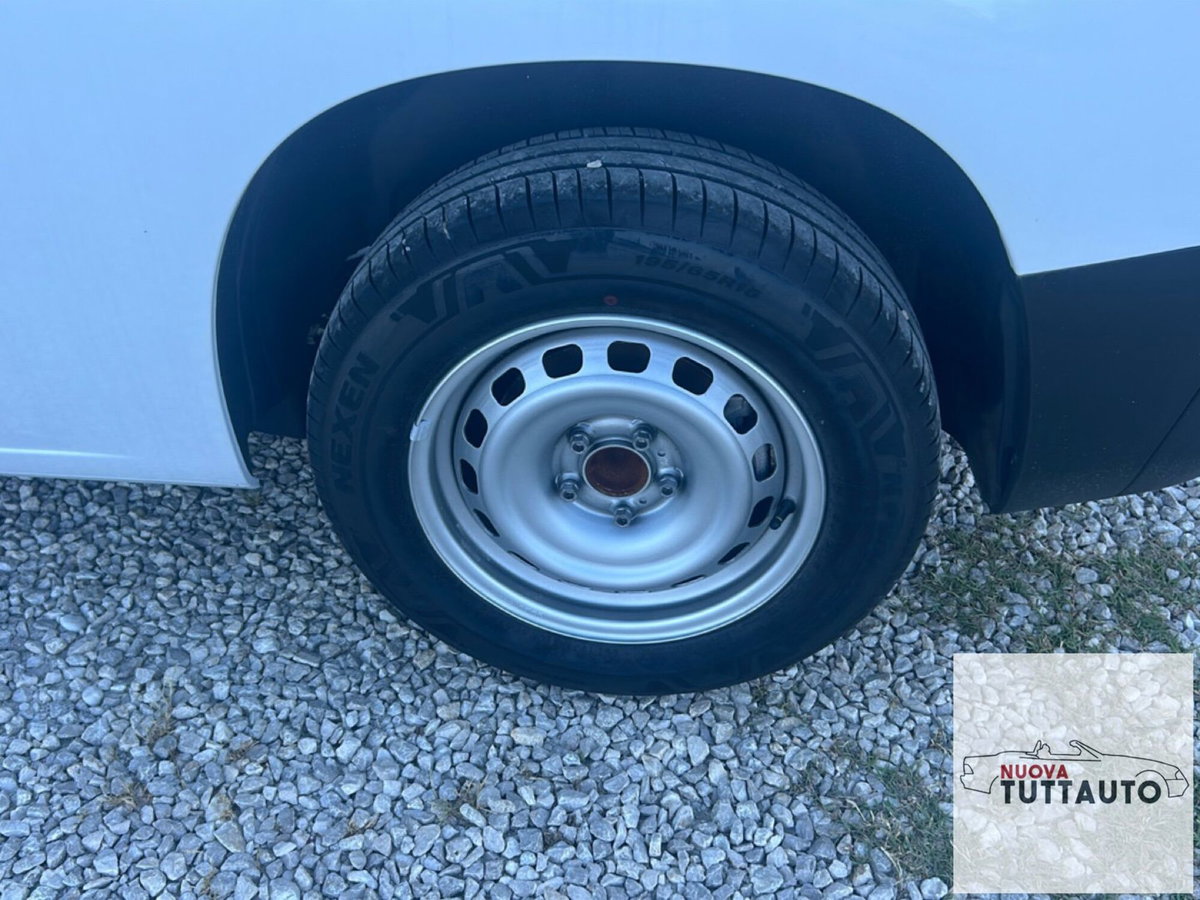 Peugeot Partner Furgone BlueHDi 100 L1 Furgone Comfort (14)
