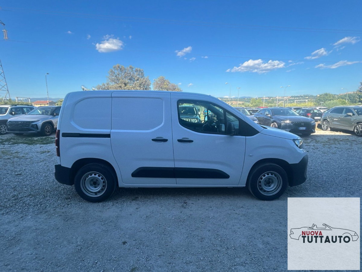 Peugeot Partner Furgone BlueHDi 100 L1 Furgone Comfort (7)
