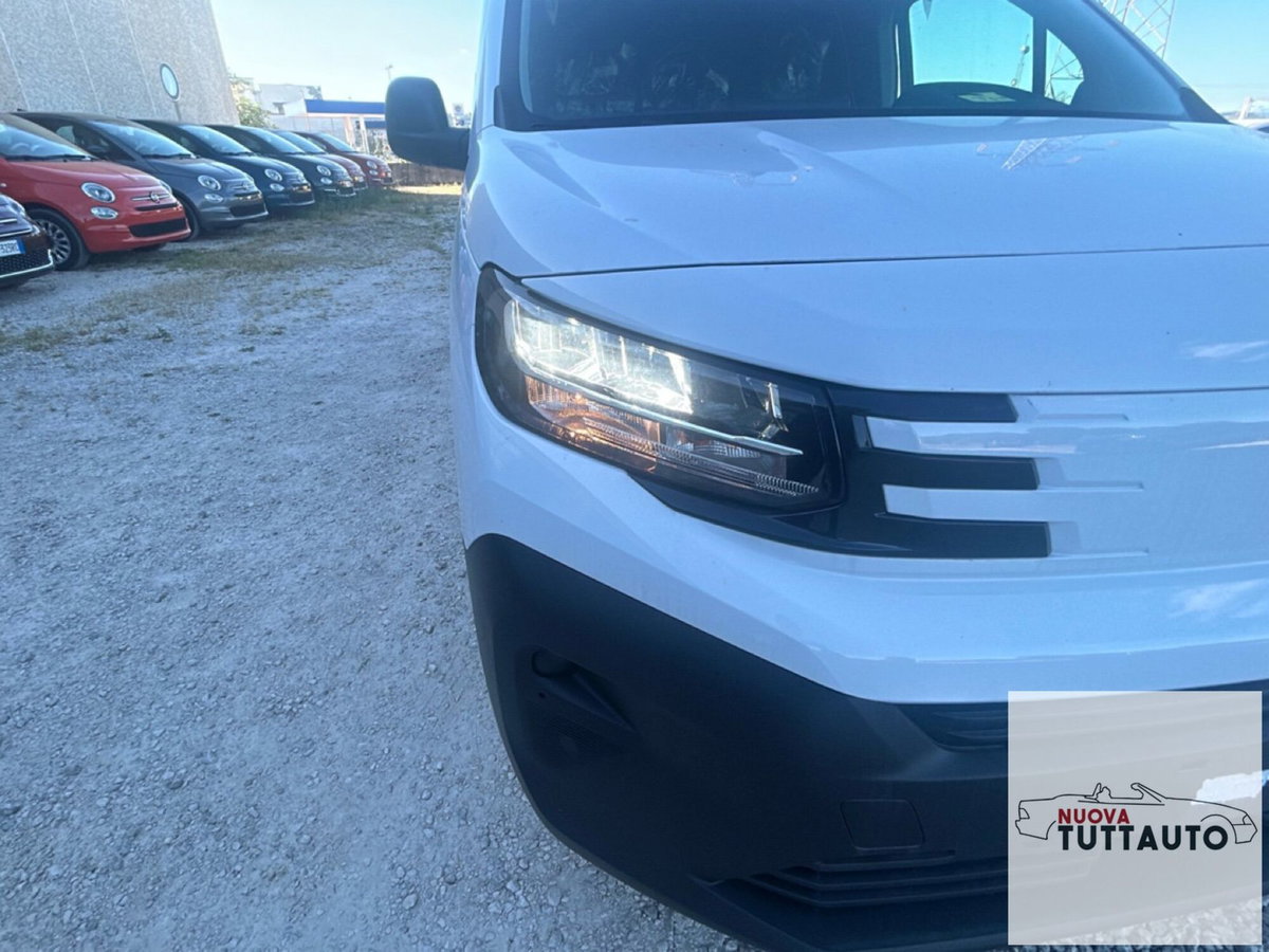 Peugeot Partner Furgone BlueHDi 100 L1 Furgone Comfort (9)