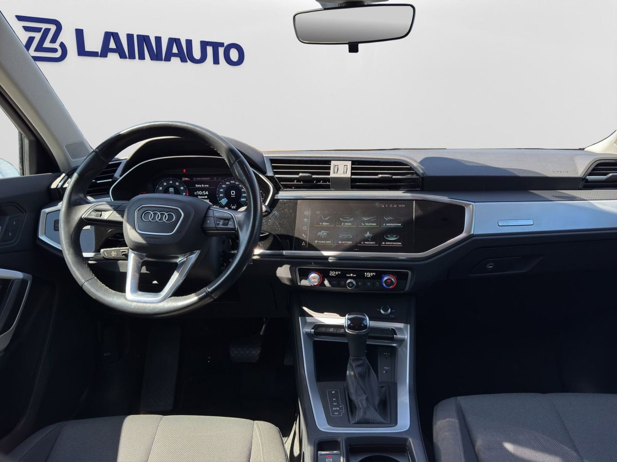 Audi Q3 35 TFSI S tronic Business Advanced (15)
