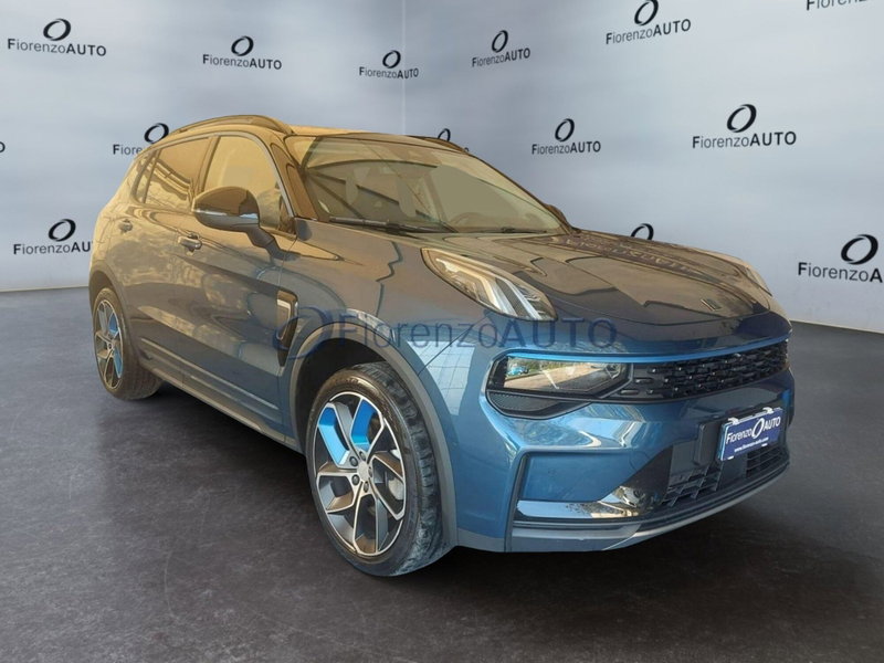Lynk & Co 01 01 1.5 td phev