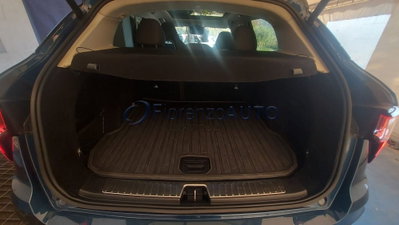 Lynk & Co 01 01 1.5 td phev (4)