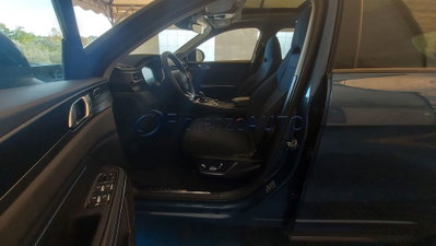 Lynk & Co 01 01 1.5 td phev (9)