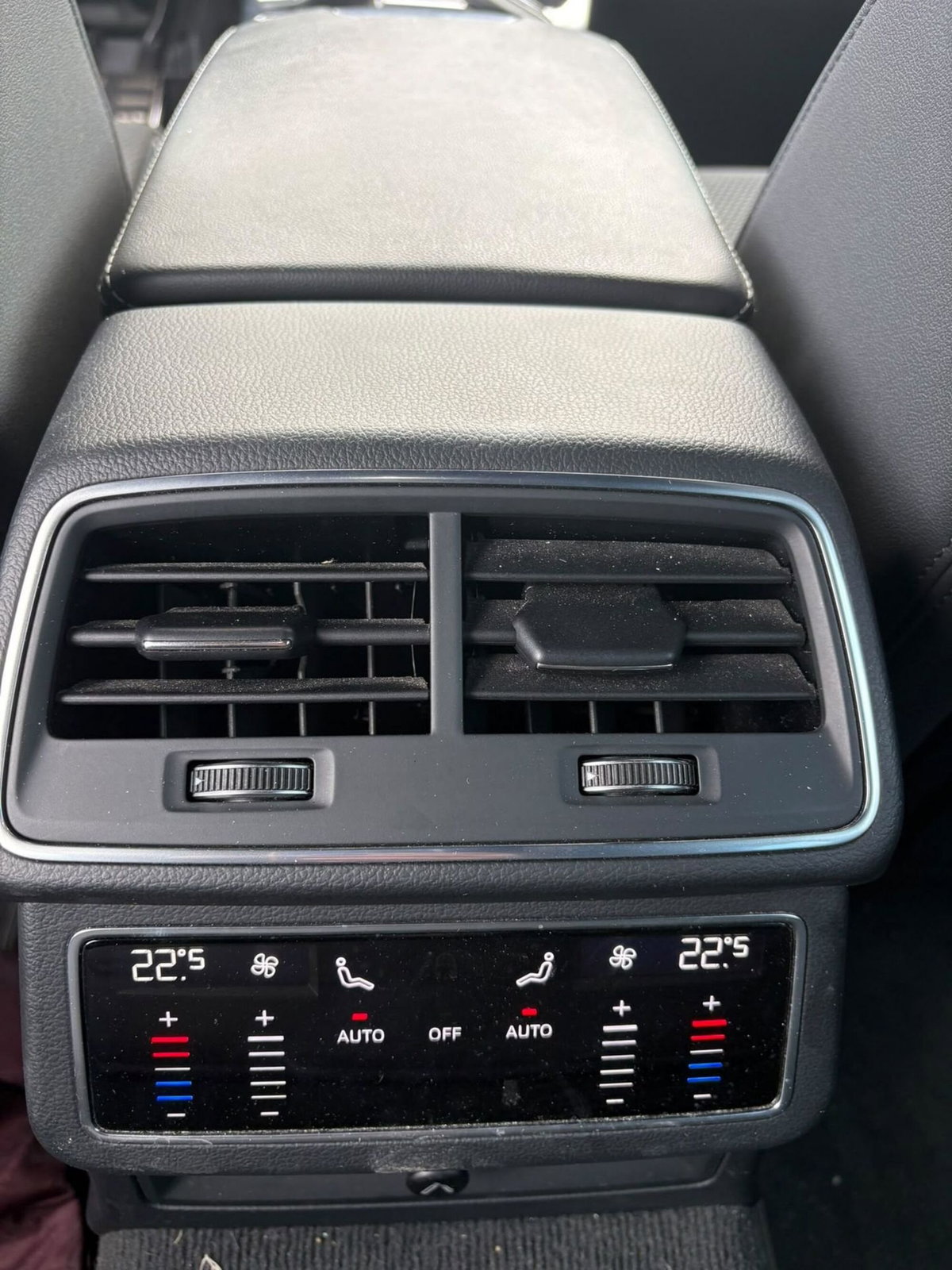 Audi A6 Avant 45 3.0 TDI quattro tiptronic Business Sport (14)