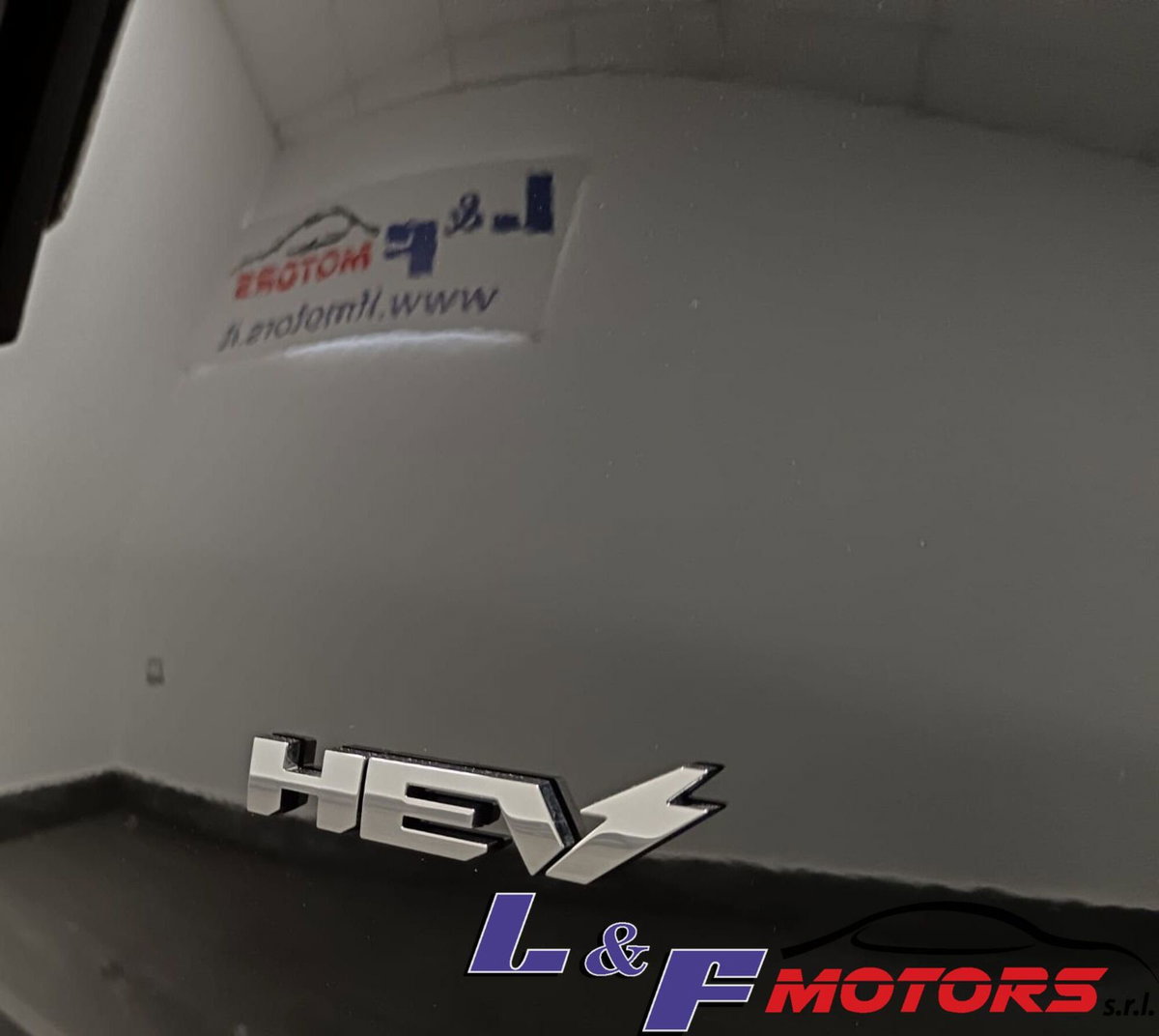 Omoda Omoda 5 SHS-H 1.5 tgdi hev Premium auto (18)