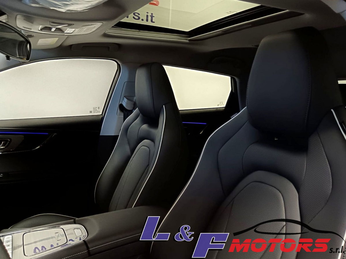 Omoda Omoda 5 SHS-H 1.5 tgdi hev Premium auto (9)