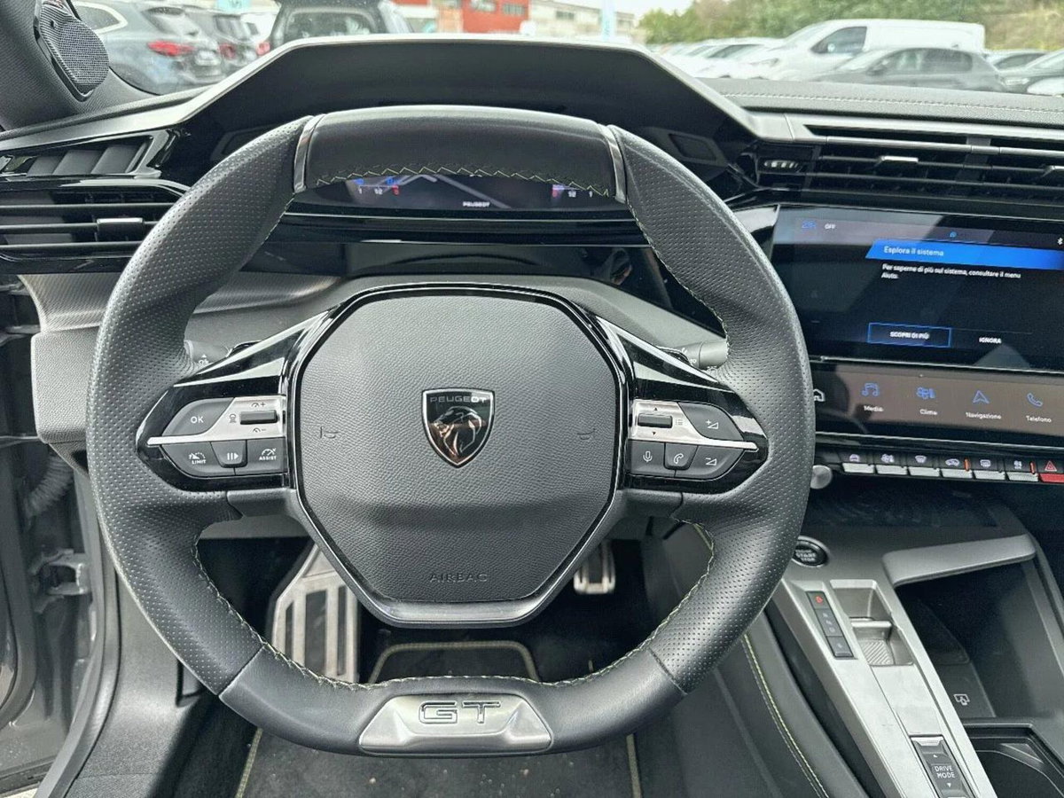 Peugeot 408 1.2 puretech GT s&s 130cv eat8 (11)