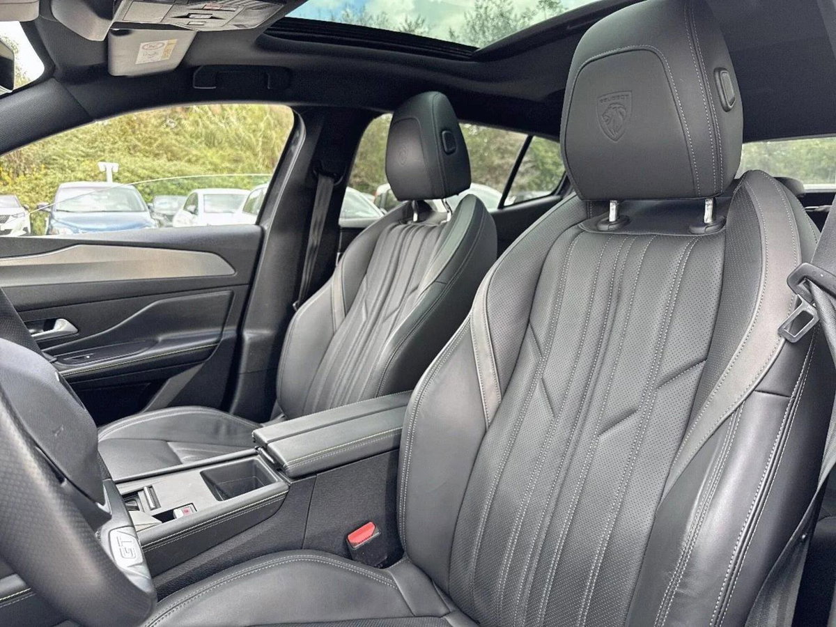 Peugeot 408 1.2 puretech GT s&s 130cv eat8 (20)