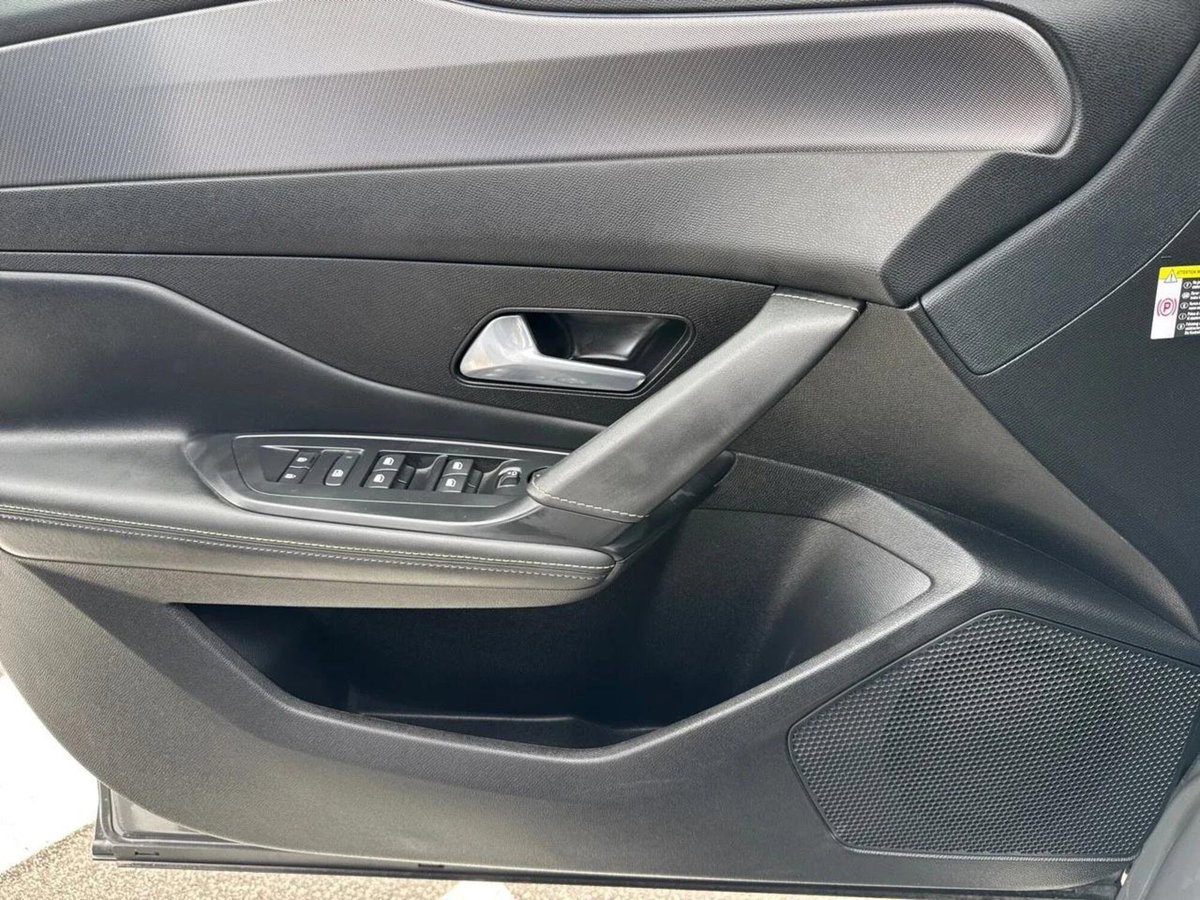 Peugeot 408 1.2 puretech GT s&s 130cv eat8 (9)