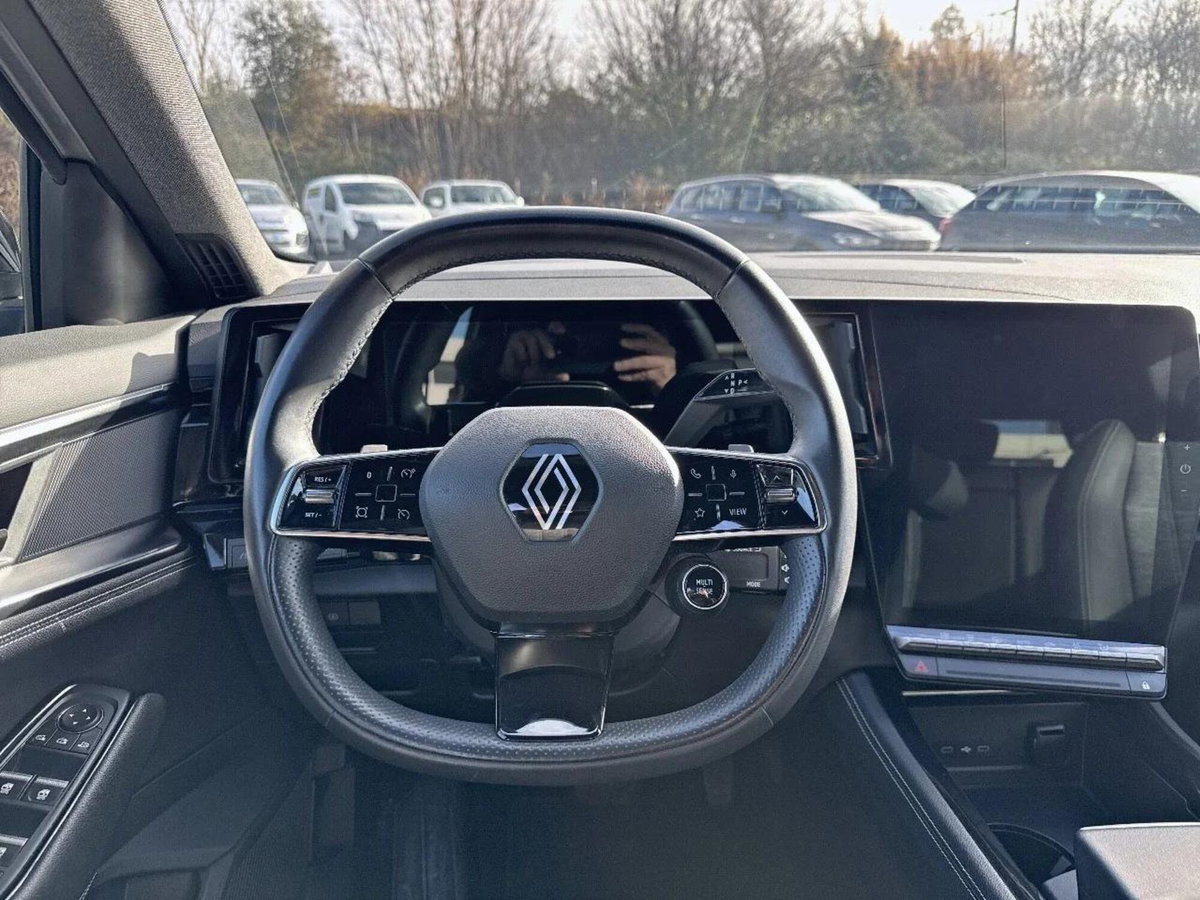 Renault Austral 1.2 full hybrid Techno 200cv auto (13)