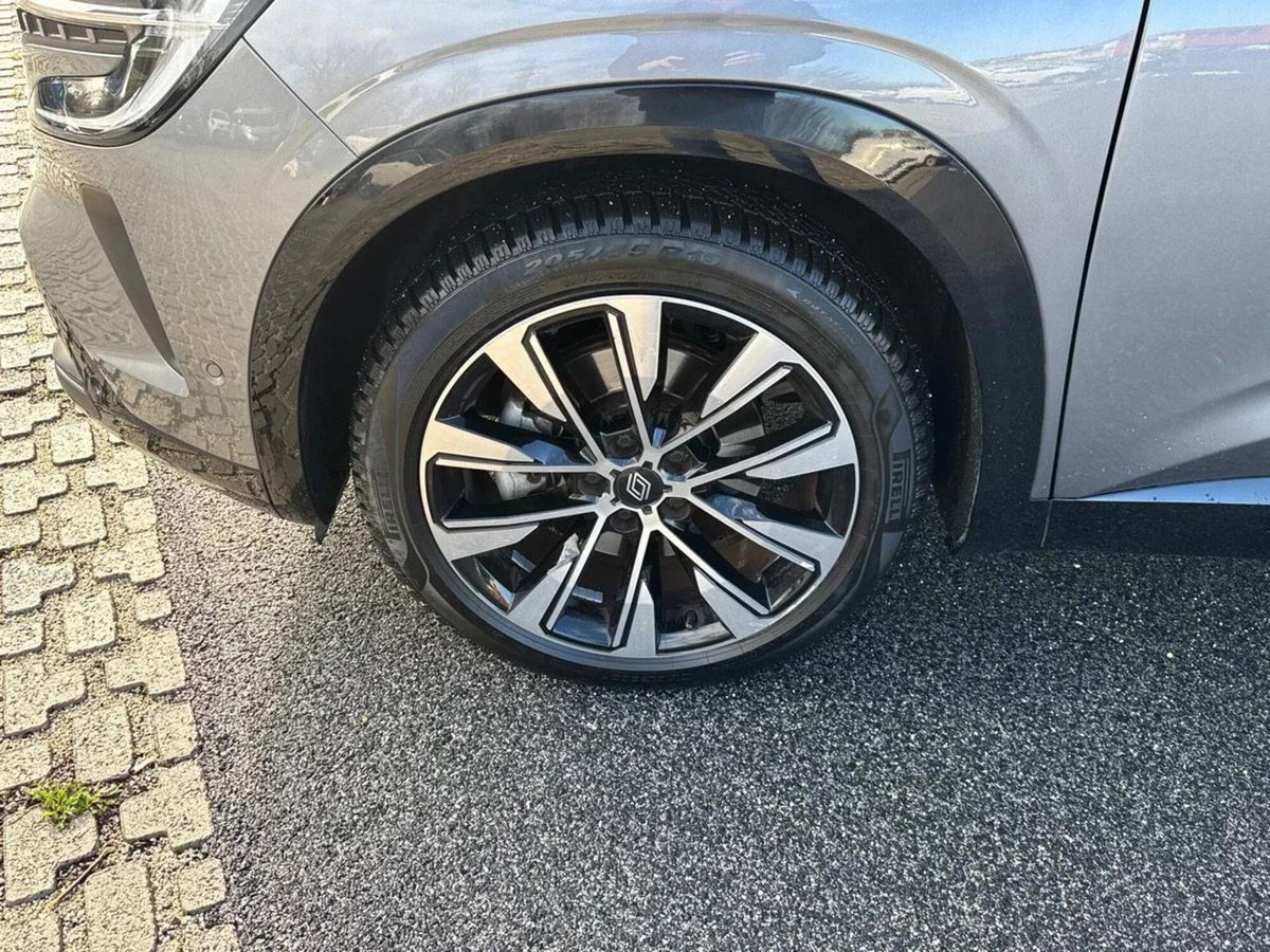 Renault Austral 1.2 full hybrid Techno 200cv auto (8)