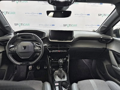 Peugeot 208 PureTech 100 Stop&Start 5 porte GT (8)