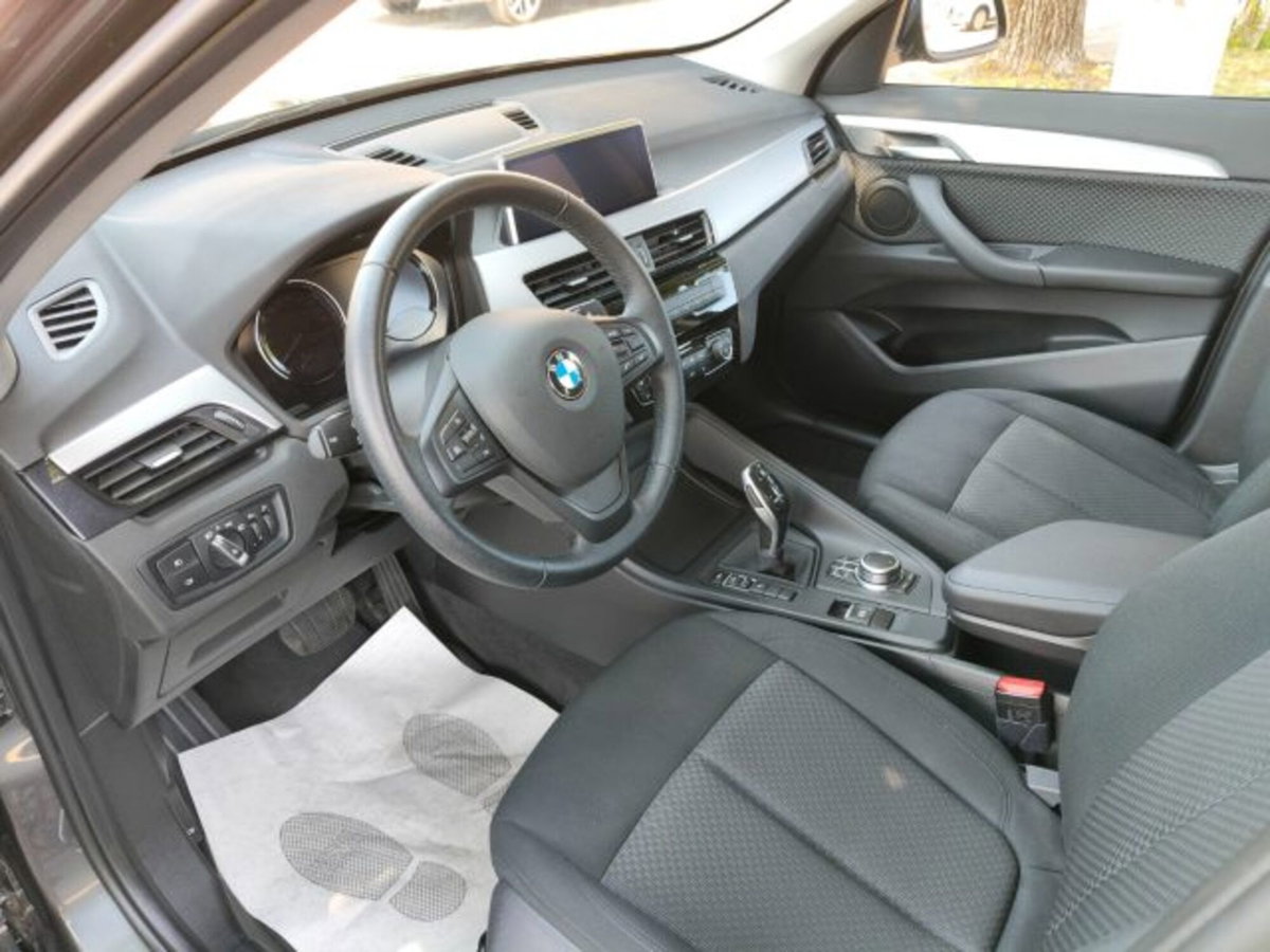 BMW X1 sDrive20d Business Advantage (6)
