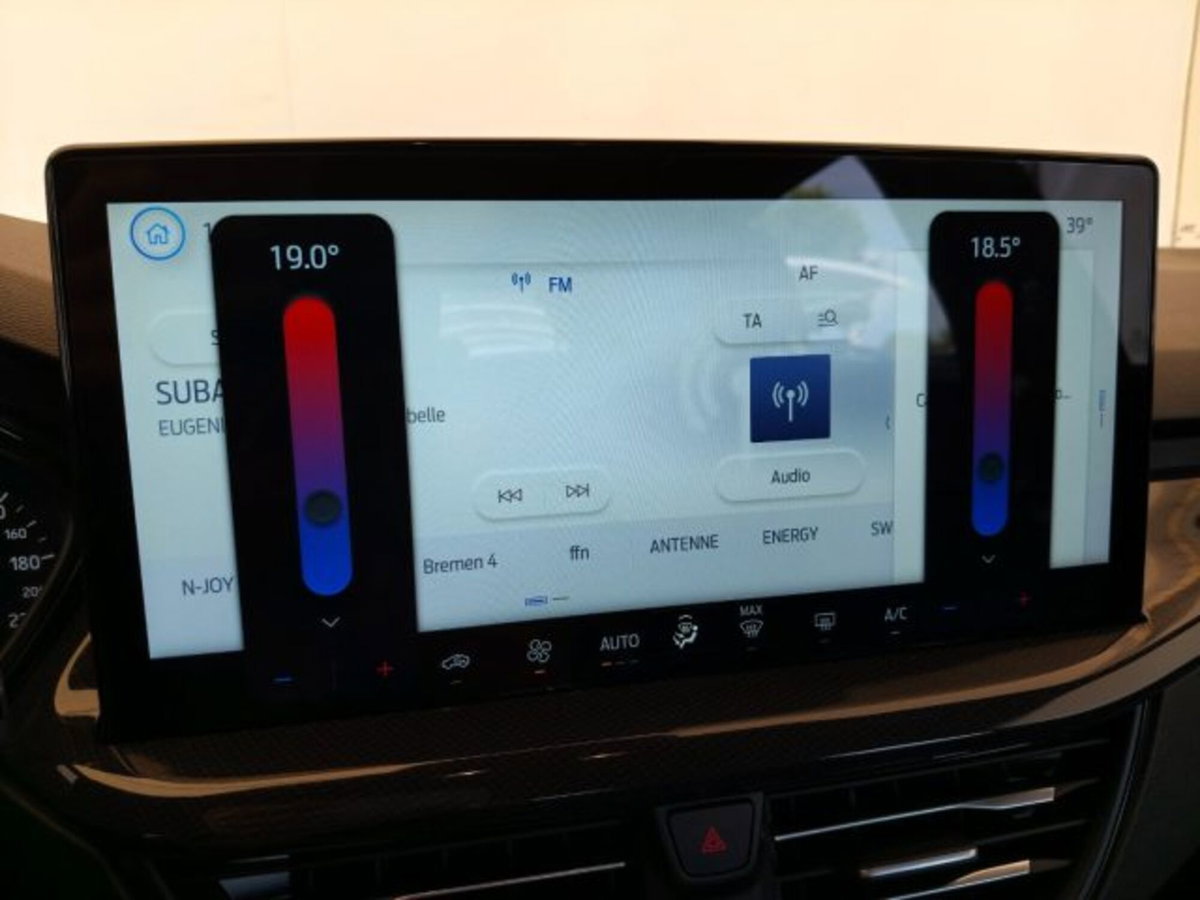 Ford Focus Station Wagon 1.5 EcoBlue 115 CV automatico SW ST-Line Design (10)
