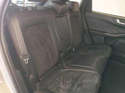 Ford Kuga 2.5 Plug In Hybrid 225 CV CVT 2WD ST-Line (17)