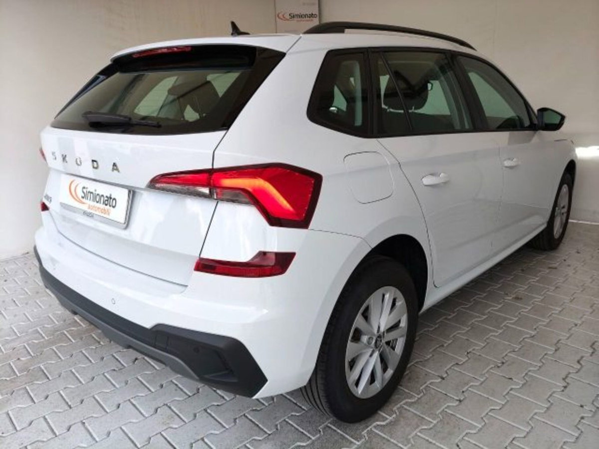 Skoda Kamiq 1.0 tsi Selection 95cv (4)