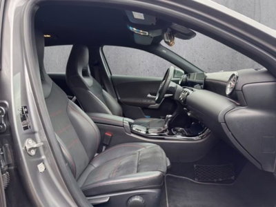 Mercedes-Benz Classe A 180 AMG Line Premium Plus auto (16)