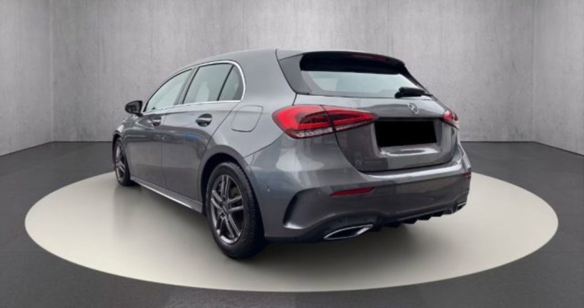 Mercedes-Benz Classe A 180 AMG Line Premium Plus auto (2)