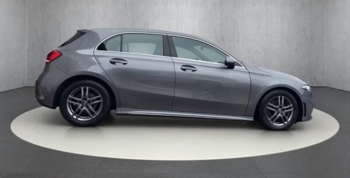 Mercedes-Benz Classe A 180 AMG Line Premium Plus auto (6)