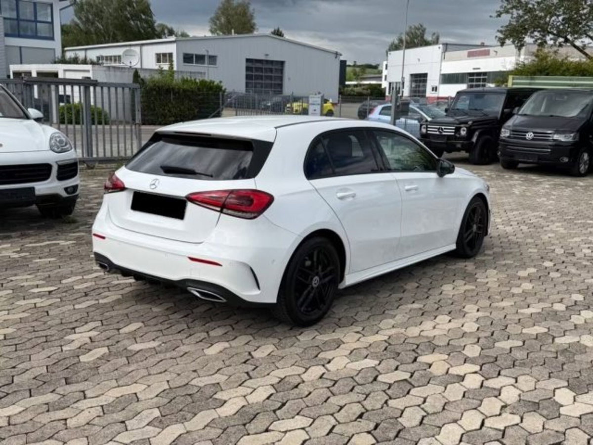Mercedes-Benz Classe A 180 AMG Line Premium Plus auto (4)