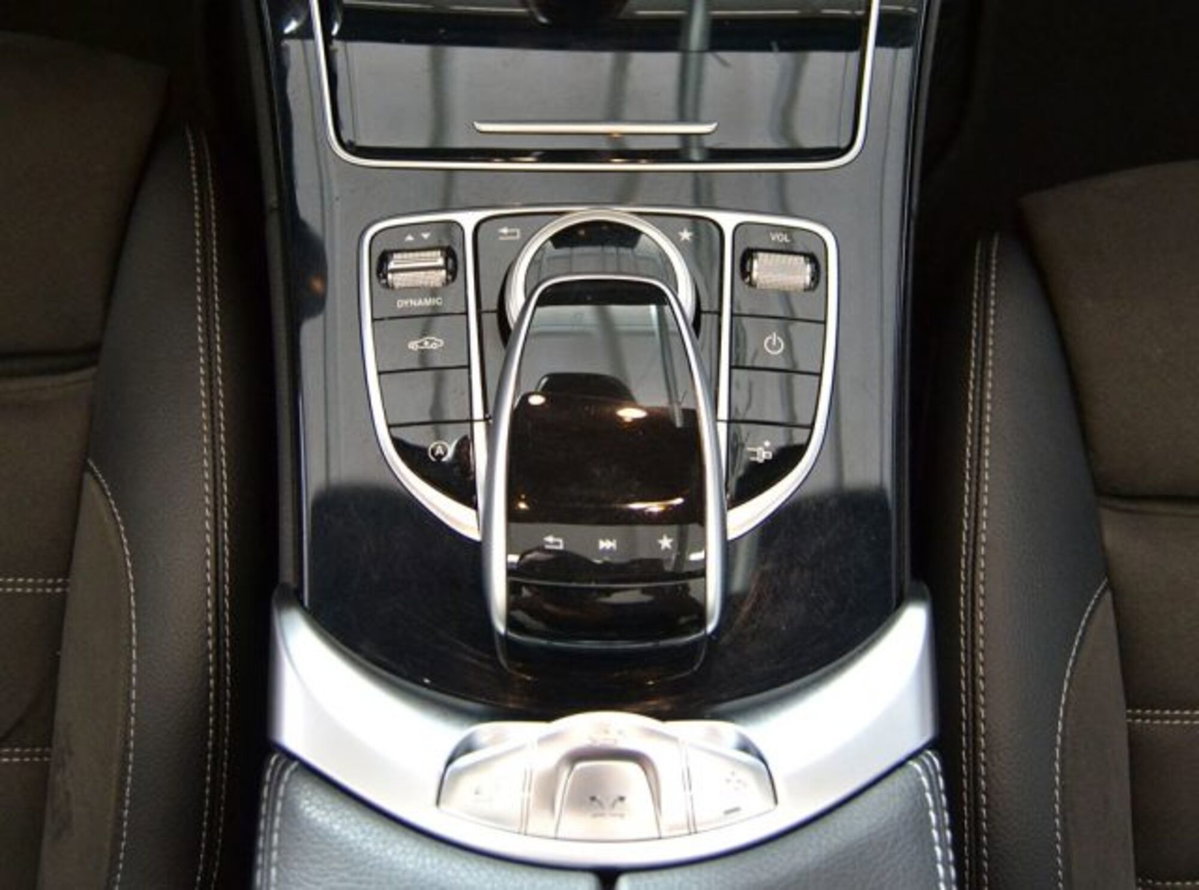 Mercedes-Benz Classe C Cabrio 180 Cabrio Premium (11)