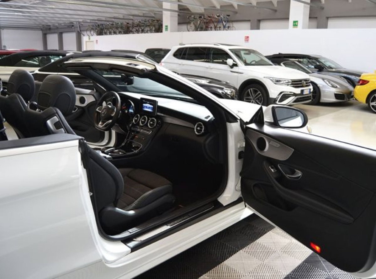 Mercedes-Benz Classe C Cabrio 180 Cabrio Premium (3)