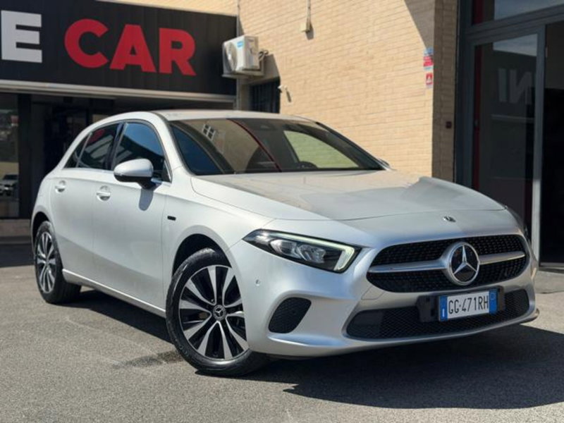 Mercedes-Benz Classe A 250 e Automatic EQ-Power Business