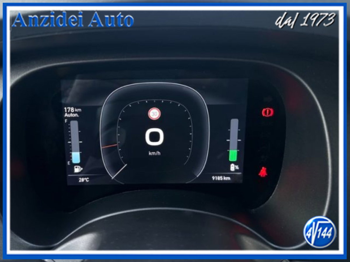 Fiat Panda 1.0 firefly hybrid s&s 70cv (11)